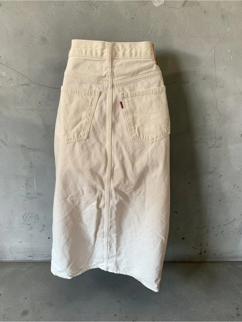 Levi’s- Ankle Colomn Skirt White High-Slit Maxi Skirt Size 29